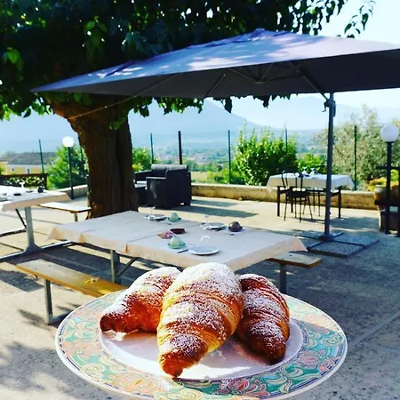 Il Colle Гостевой дом Faicchio