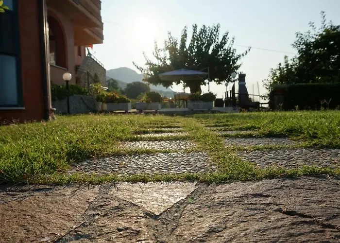 Πανσιόν Il Colle 3*