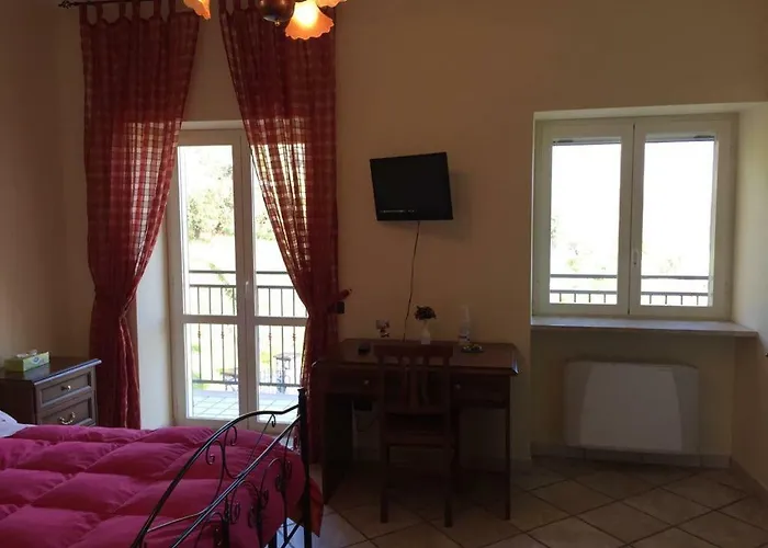 Πανσιόν Il Colle 3*